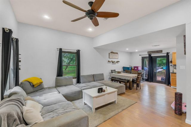 603 Hackamore Road, Simonton, TX 77485