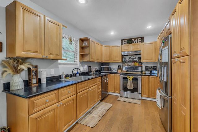 603 Hackamore Road, Simonton, TX 77485