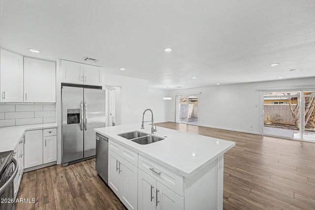 1403 E MINTON Drive, Tempe, AZ 85282
