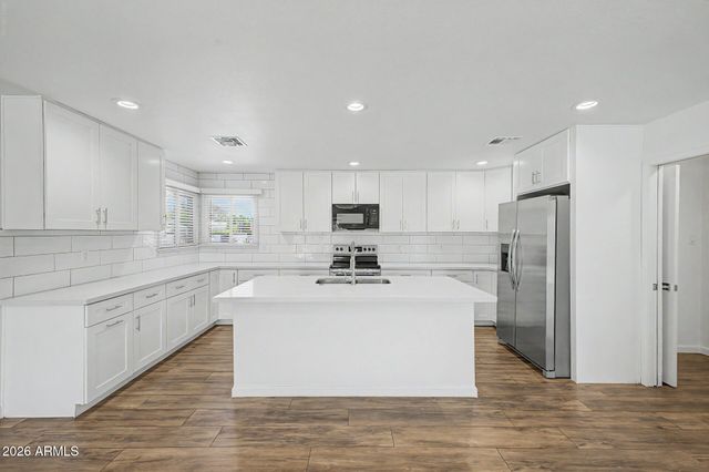1403 E MINTON Drive, Tempe, AZ 85282