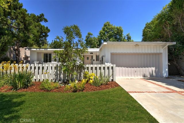 5836 Wish, Encino, CA 91316