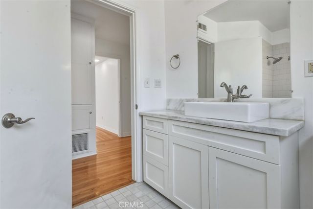 5836 Wish, Encino, CA 91316
