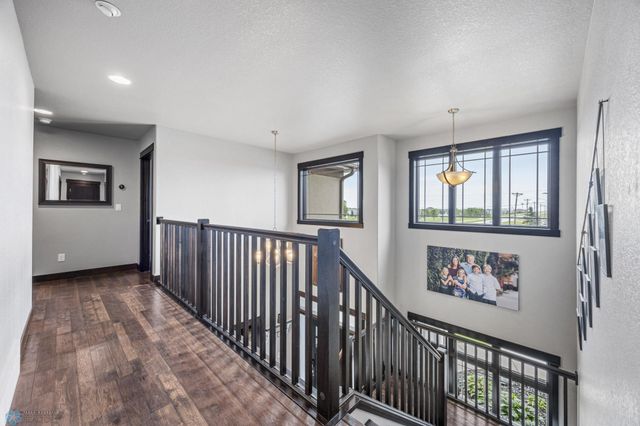 120 Lindsey Court, Mapleton, ND 58059