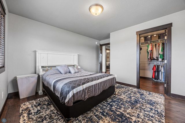 120 Lindsey Court, Mapleton, ND 58059