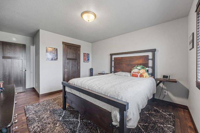 120 Lindsey Court, Mapleton, ND 58059