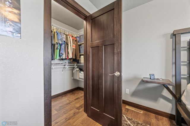 120 Lindsey Court, Mapleton, ND 58059