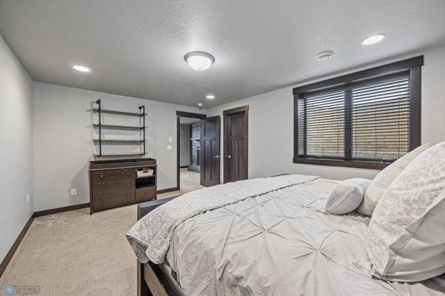 120 Lindsey Court, Mapleton, ND 58059