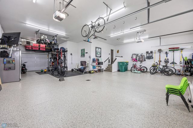 120 Lindsey Court, Mapleton, ND 58059