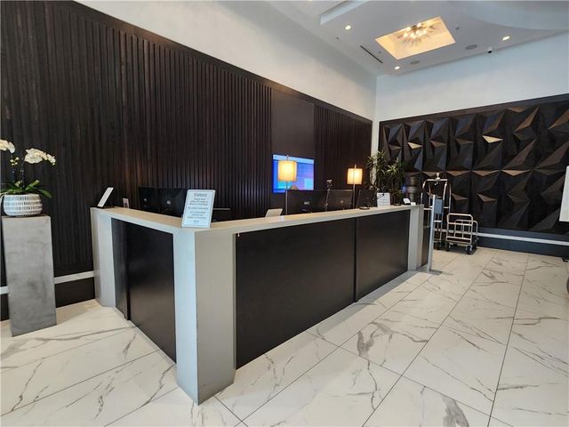 400 W Peachtree Street NW 1215, Atlanta, GA 30308