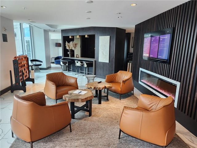 400 W Peachtree Street NW 1215, Atlanta, GA 30308