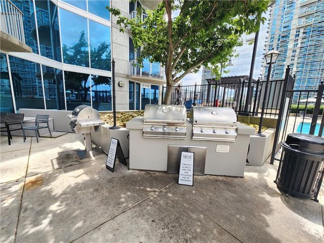 400 W Peachtree Street NW 1215, Atlanta, GA 30308