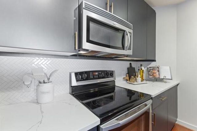 400 W Peachtree Street NW 1215, Atlanta, GA 30308