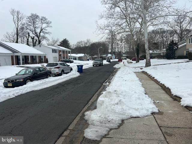 12 NEPTUNE LN, Willingboro, NJ 08046