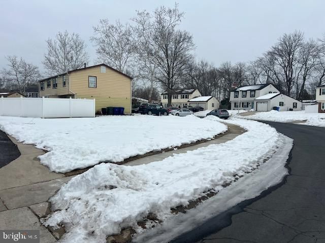 12 NEPTUNE LN, Willingboro, NJ 08046