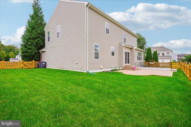 5580 SPRIGGS MEADOW DR, Woodbridge, VA 22193