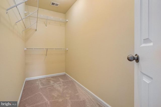 5580 SPRIGGS MEADOW DR, Woodbridge, VA 22193
