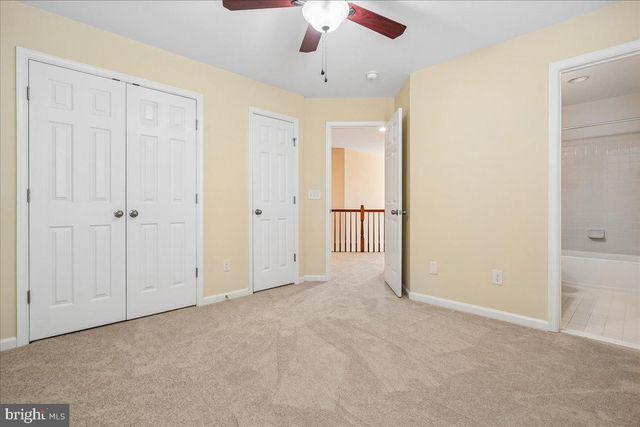 5580 SPRIGGS MEADOW DR, Woodbridge, VA 22193