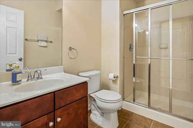 5580 SPRIGGS MEADOW DR, Woodbridge, VA 22193