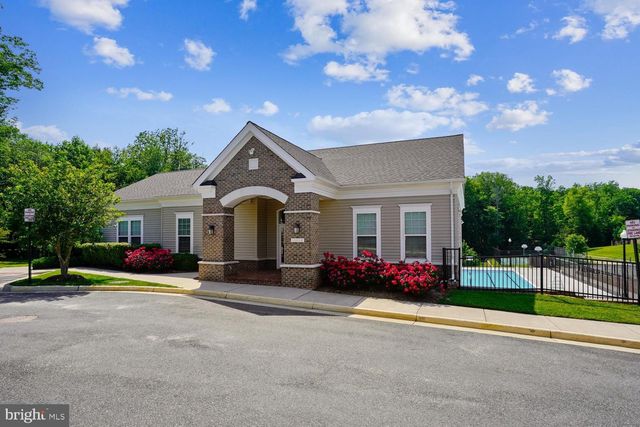 5580 SPRIGGS MEADOW DR, Woodbridge, VA 22193