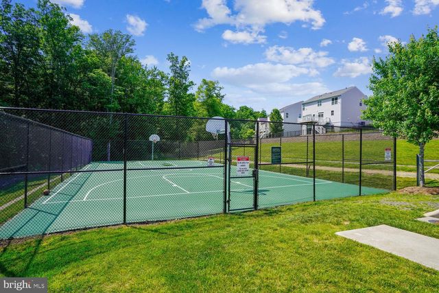 5580 SPRIGGS MEADOW DR, Woodbridge, VA 22193