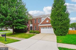 5580 SPRIGGS MEADOW DR, Woodbridge, VA 22193