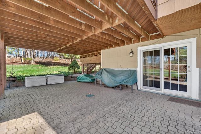 73 Colonel Enoch Drive, Carmel, NY 10512