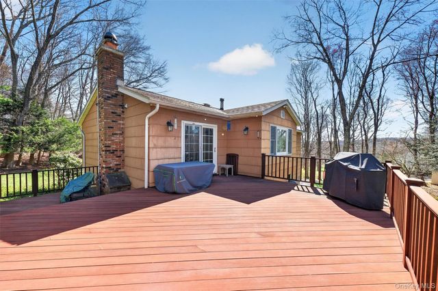 73 Colonel Enoch Drive, Carmel, NY 10512