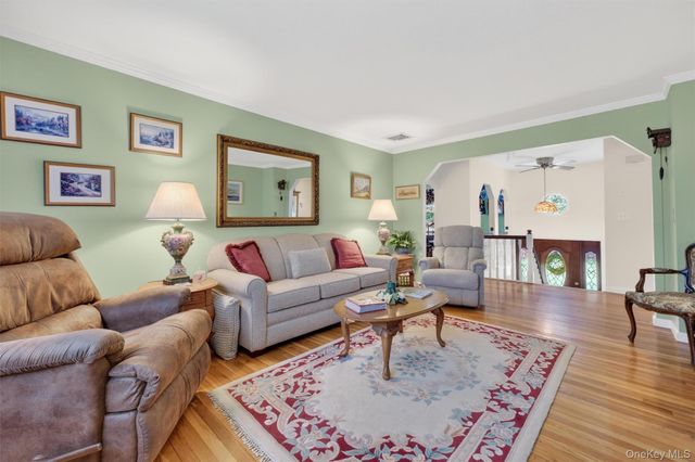 73 Colonel Enoch Drive, Carmel, NY 10512