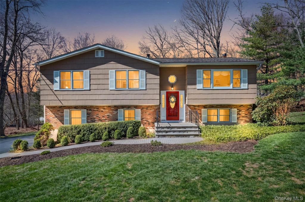 73 Colonel Enoch Drive, Carmel, NY 10512