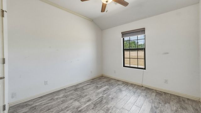 4277 N Fm 52, Weatherford, TX 76088