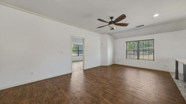 4277 N Fm 52, Weatherford, TX 76088