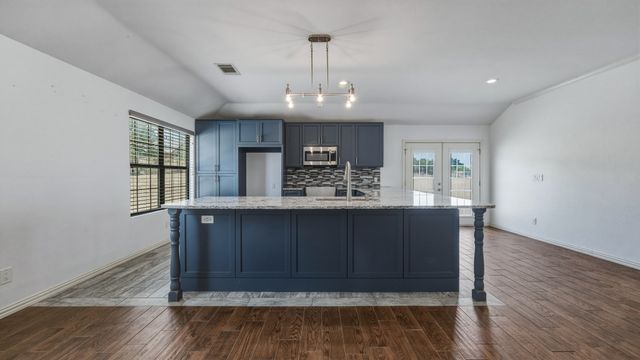 4277 N Fm 52, Weatherford, TX 76088