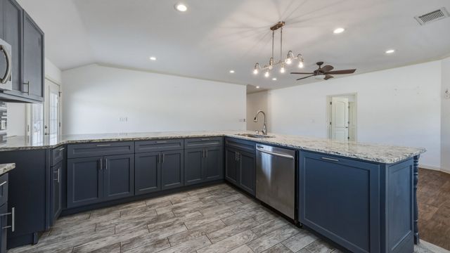 4277 N Fm 52, Weatherford, TX 76088