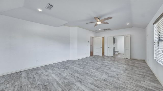4277 N Fm 52, Weatherford, TX 76088