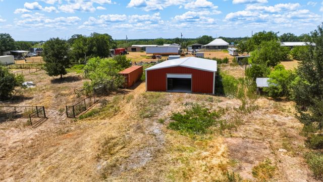 4277 N Fm 52, Weatherford, TX 76088