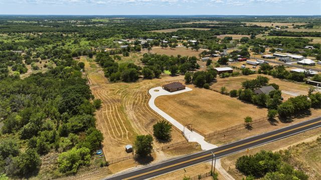 4277 N Fm 52, Weatherford, TX 76088