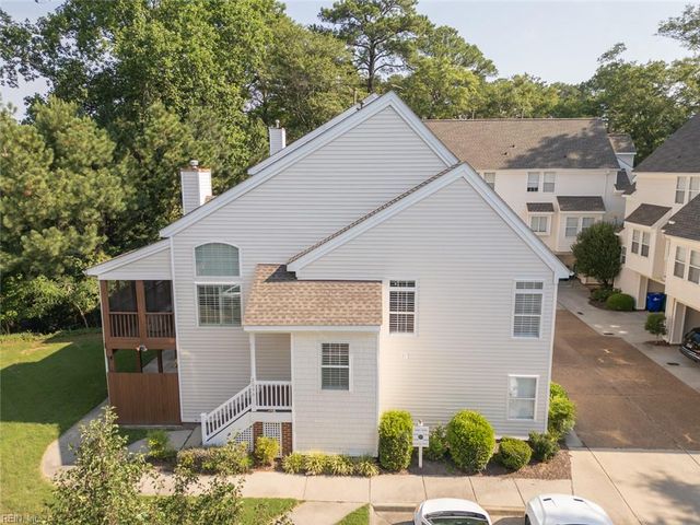2036 Nicklaus DR, Suffolk, VA 23435