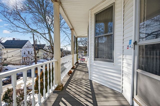 135 Allen Ave, Lynn, MA 01902
