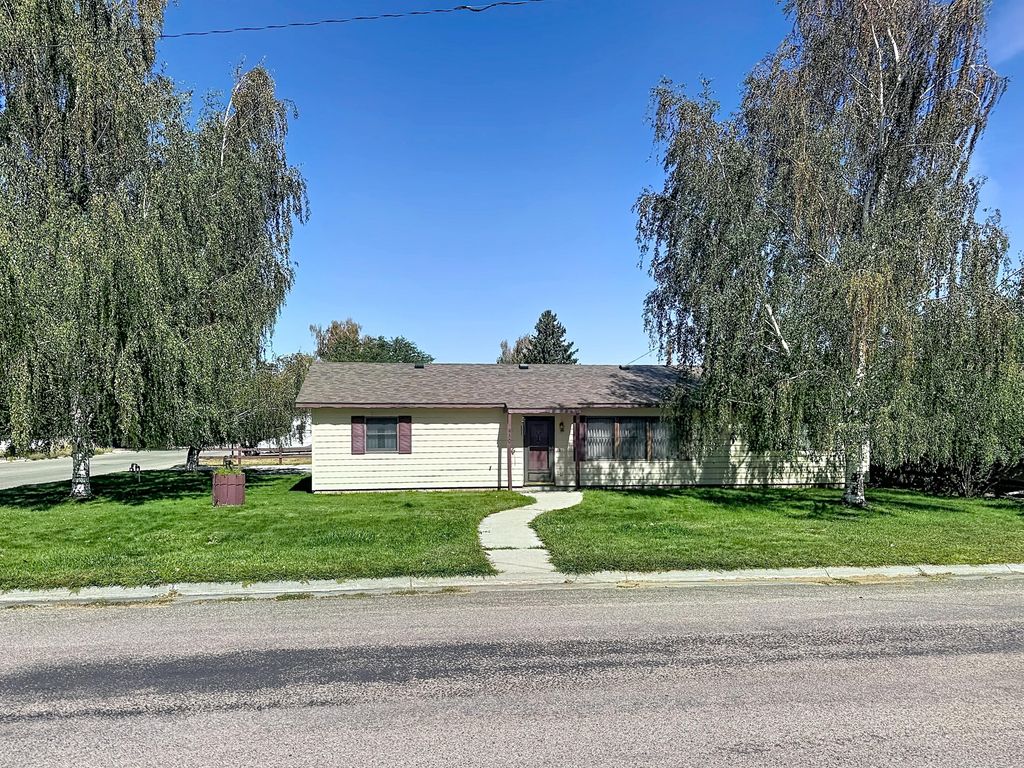 410 W Snider Street, Buffalo, WY 82834 photo 2