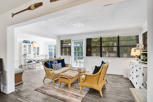 107 N Swinton Circle, Delray Beach, FL 33444