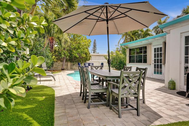 107 N Swinton Circle, Delray Beach, FL 33444