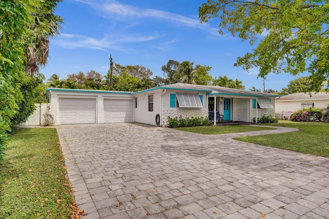 107 N Swinton Circle, Delray Beach, FL 33444