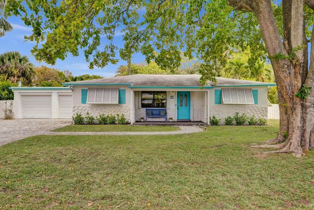 107 N Swinton Circle, Delray Beach, FL 33444