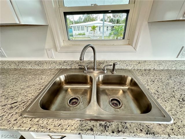 14508 Plymouth BEND, North Fort Myers, FL 33917