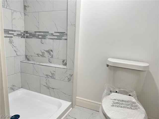 14508 Plymouth BEND, North Fort Myers, FL 33917