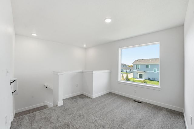 212 NW Waverly Drive, Waukee, IA 50263