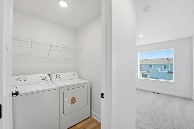 212 NW Waverly Drive, Waukee, IA 50263