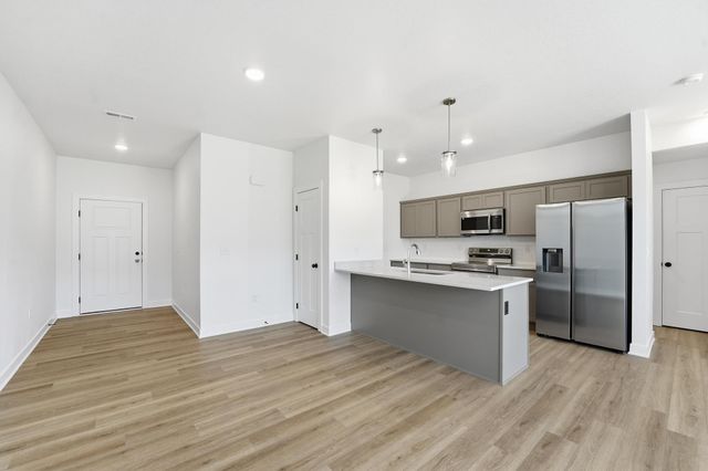 212 NW Waverly Drive, Waukee, IA 50263