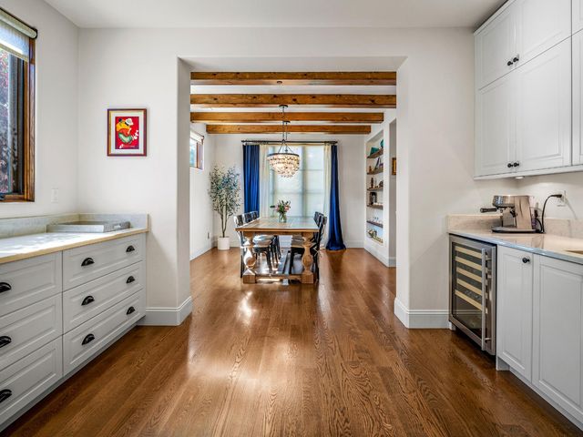 1425 37th St, Sacramento, CA 95816