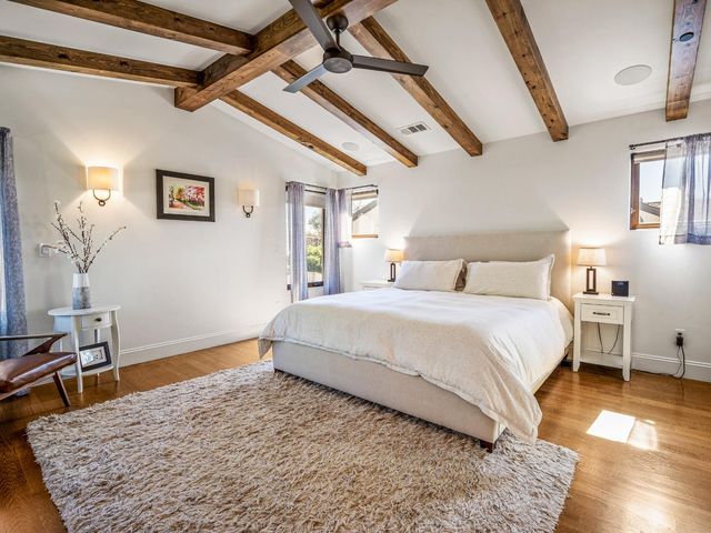 1425 37th St, Sacramento, CA 95816